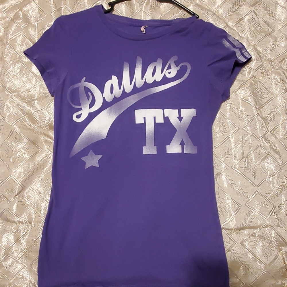 Dallas Tee